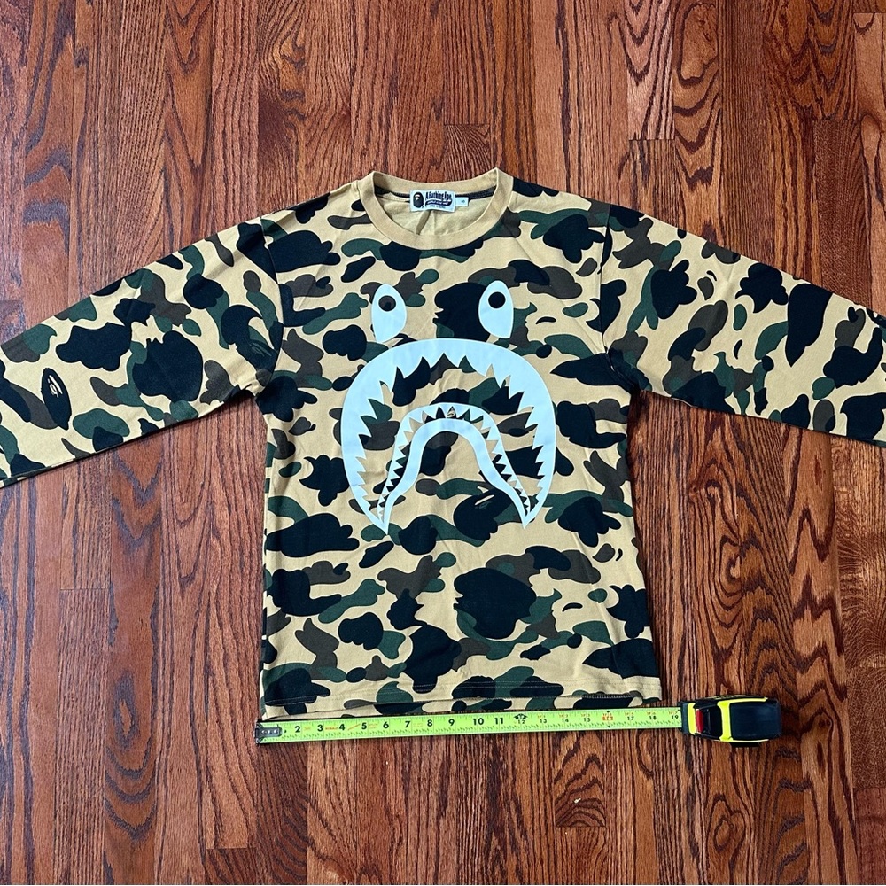 BAPE 1st Camo Shark L/S Tee – Yellow (Small)